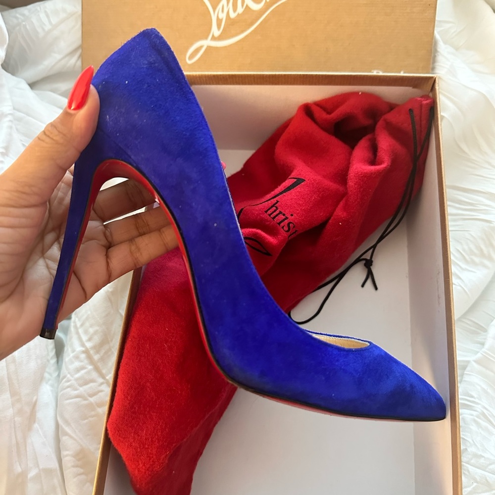 Red bottom fits a size 8 or 8.5 only worn twice